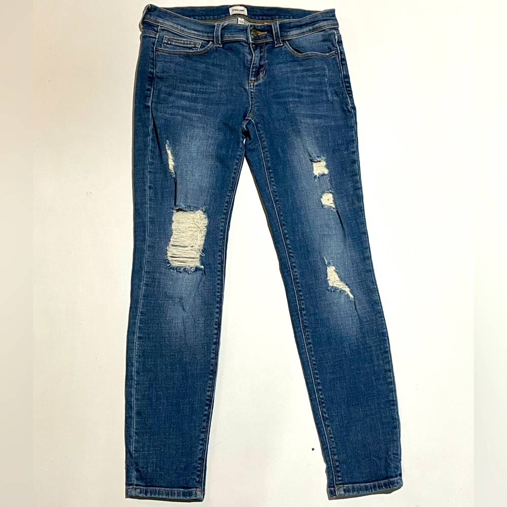 Size 5 Sneak Peek Distressed Skinny Jeans